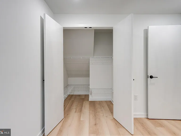 2329 Ellsworth St #1 — Photo 16