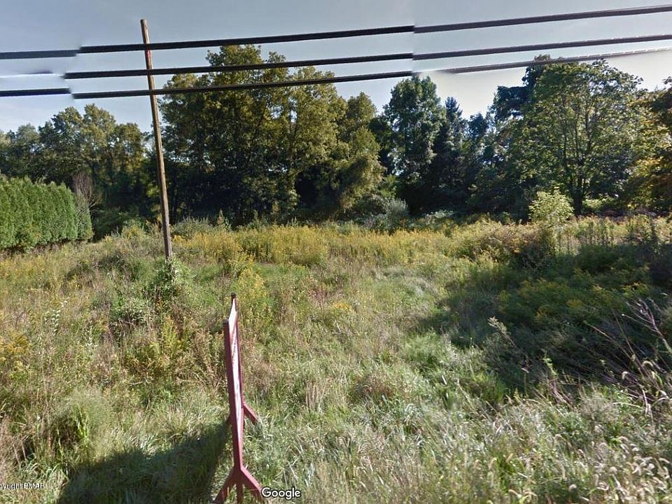 2nd image of 365 E Brown St