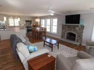 220 Atlantic Ave, Seabrook, NH 03874