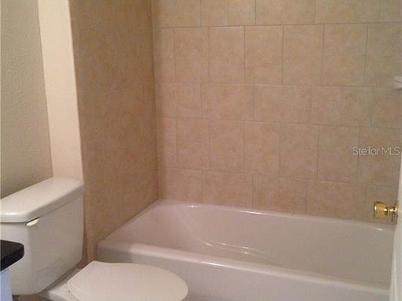4th image of 4572 Commander Dr APT 1211