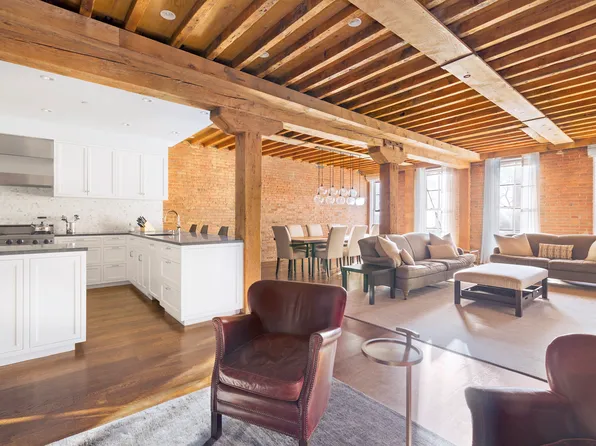 62 Beach Street image 4 of 14