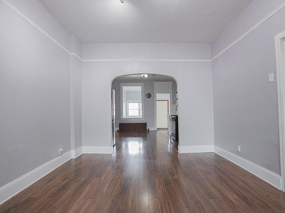 3rd image of 1825 N Kildare Ave #1