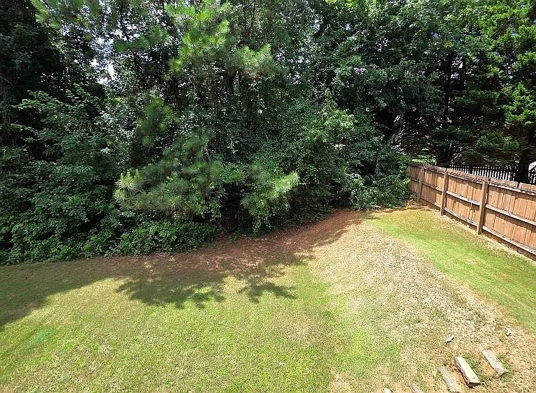 4060 Suwanee Bend Dr — Photo 28