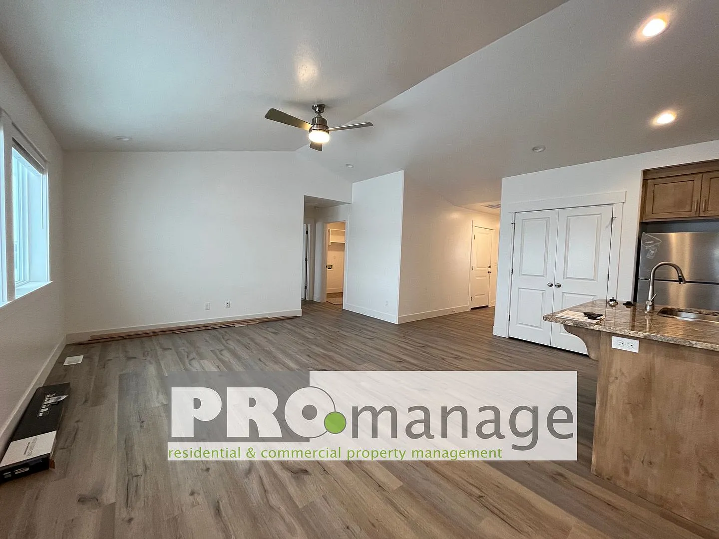 3 Bed, 2 Bath Town Home w/ 2 Car Garage - Idaho Falls — Photo 4