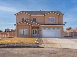 26840 Dunsmuir Ln, Helendale, CA 92342