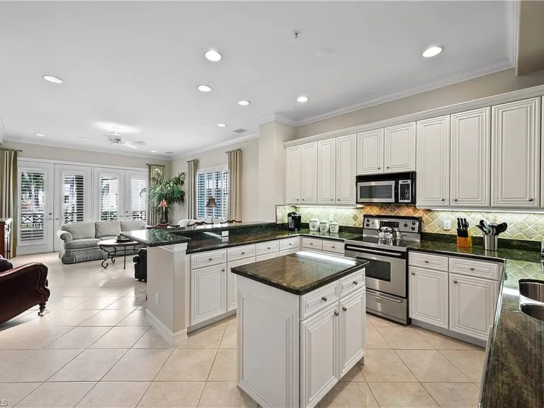 2658 Bolero Dr #9-2 — Photo 14