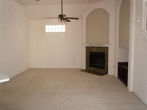 5th image of 3013 Westminster Dr