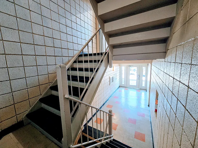 Cheverly Station — Photo 35