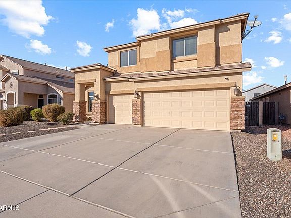 4th image of 46108 W TULIP Lane