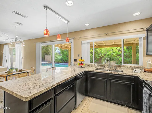 3745 W WILLOW Avenue, Phoenix, AZ 85029
