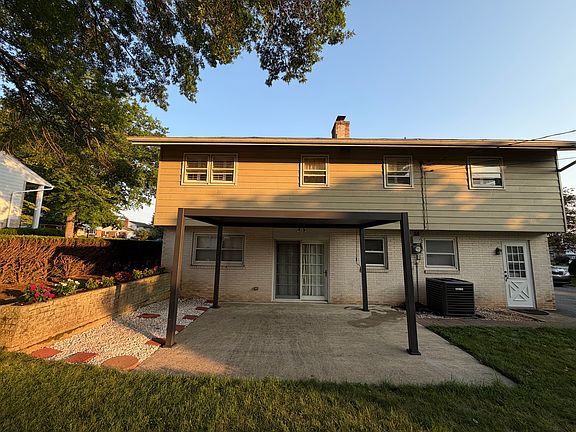4th image of 437 Belair Dr