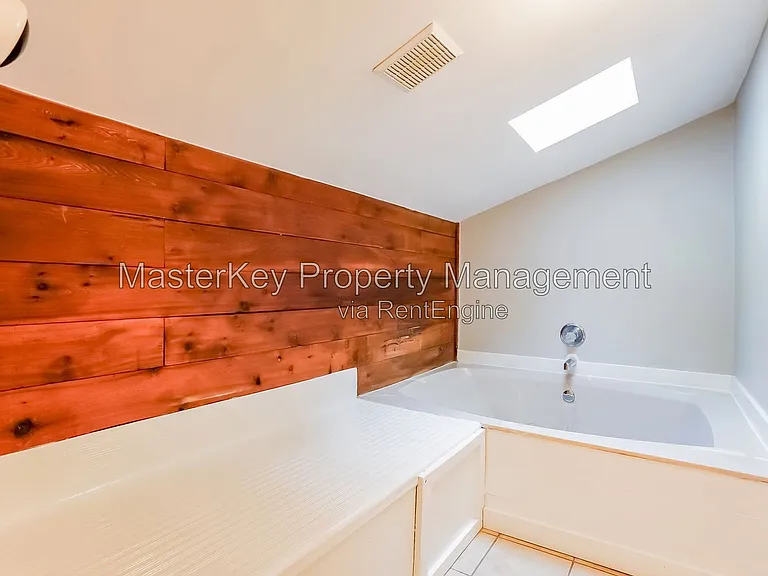 7405 Leesville Rd #C — Photo 21