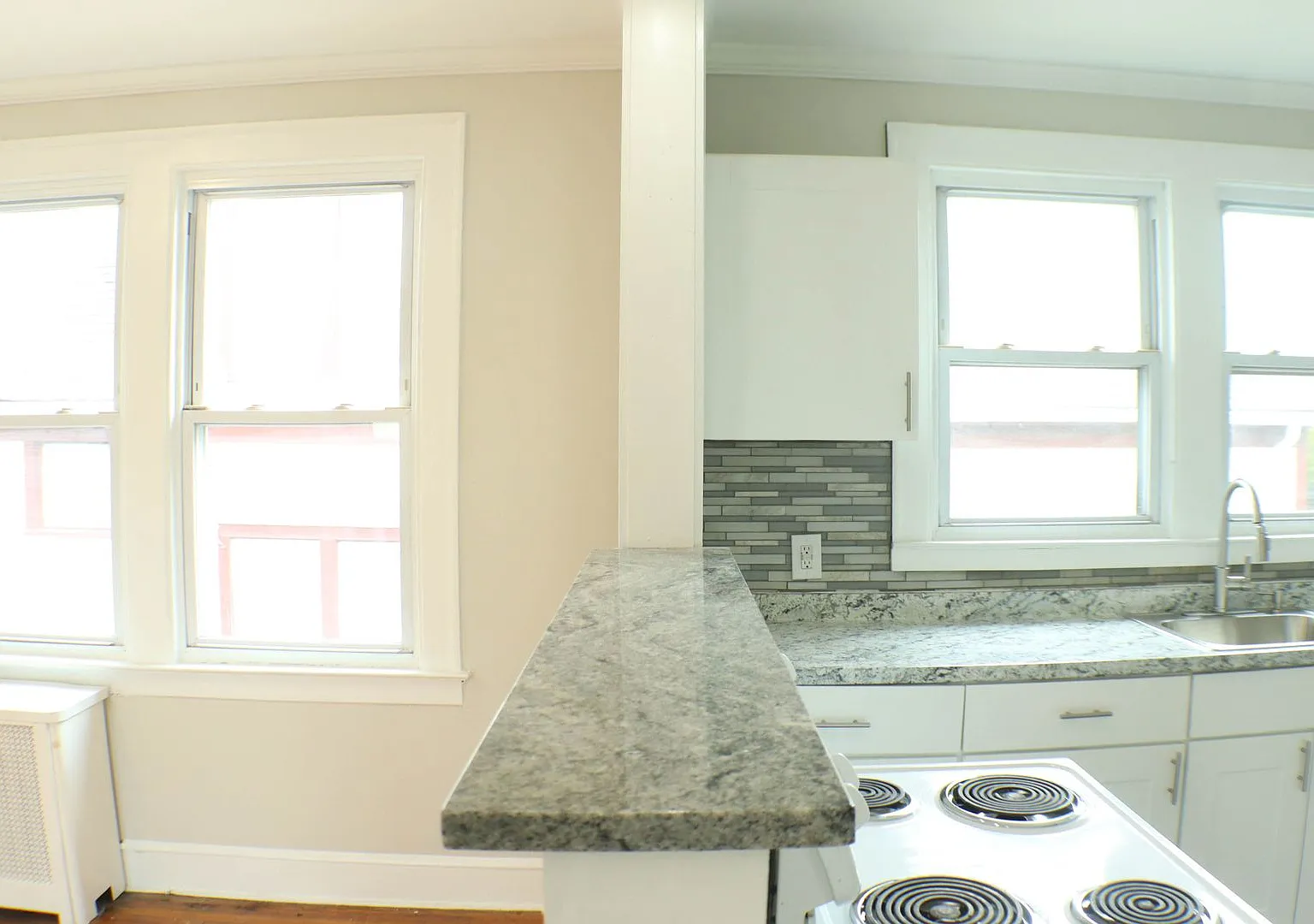 3 bed, 1200 sqft, $1,950 — Photo 3