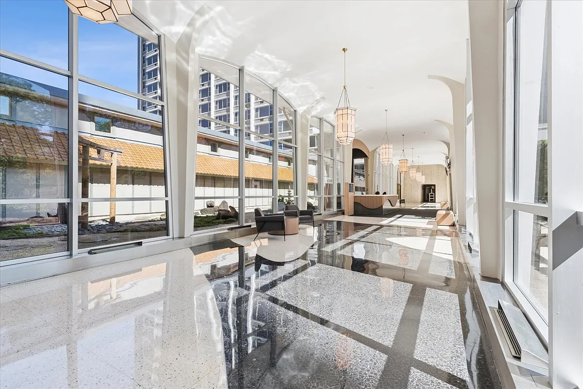 1 bed, 900 sqft, $2,000 — Photo 2
