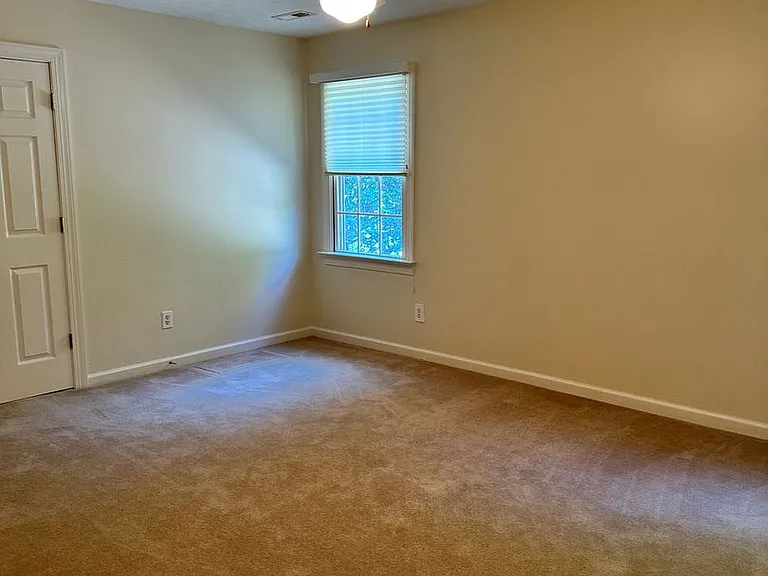 105 Cedar Rock — Photo 26