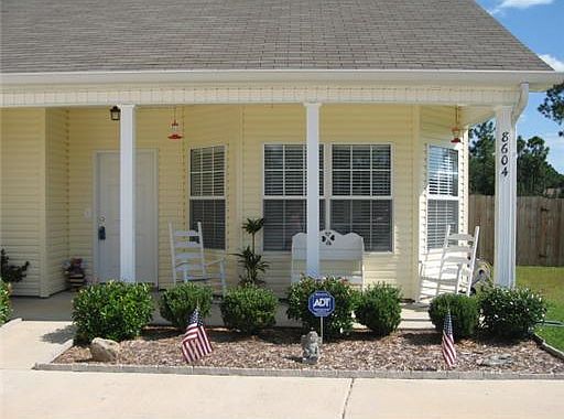 2nd image of 8604 Pinoak Ln