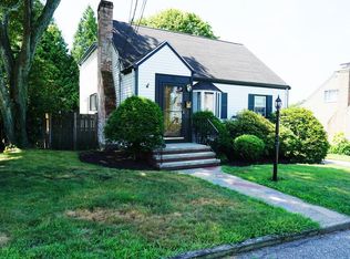 32 Merritt Ave, Braintree, MA 02184
