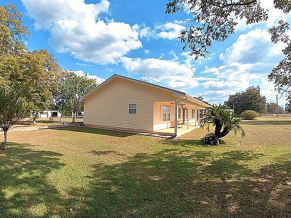 4th image of 1235 Clayton Rd