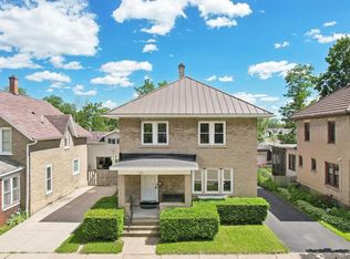 312 E Edgewater St, Portage, WI 53901