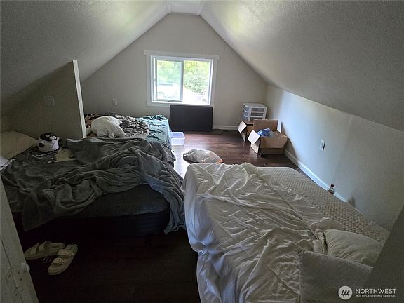 4th image of 8405 24th Ave SW