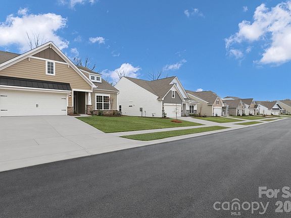 2nd image of 5450 Redbud Rd #66