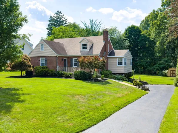 2332 Boyd Rd, Huntingdon Valley, PA 19006