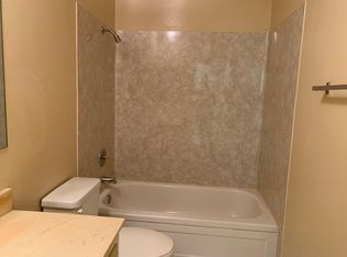 7132 Heil Ave APT 2, Huntington Beach, CA 92647