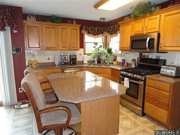 2nd image of 408 Middlestone Way