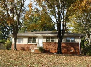 202 Rockin Hill Dr SW, Marietta, GA 30060