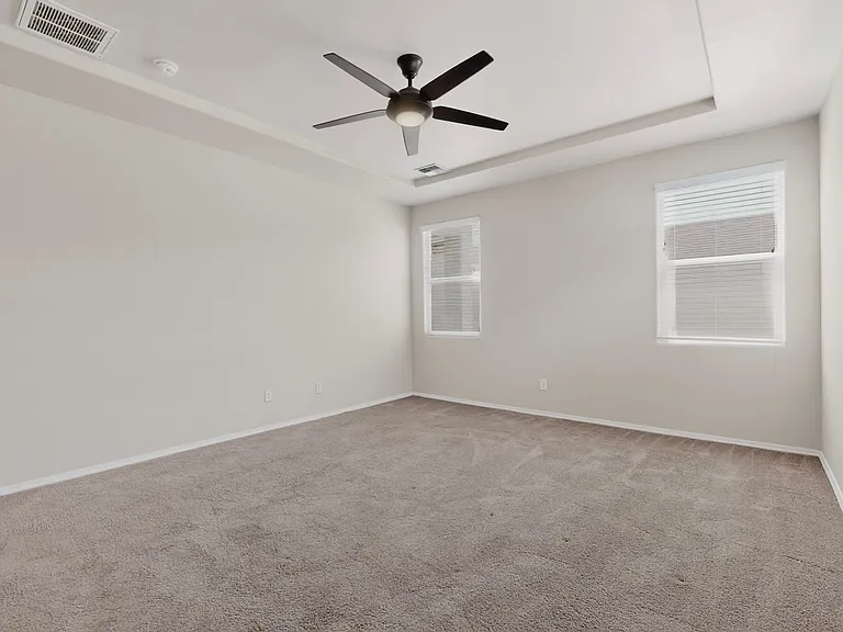 4276 Crowned Eagle Loop NE — Photo 5