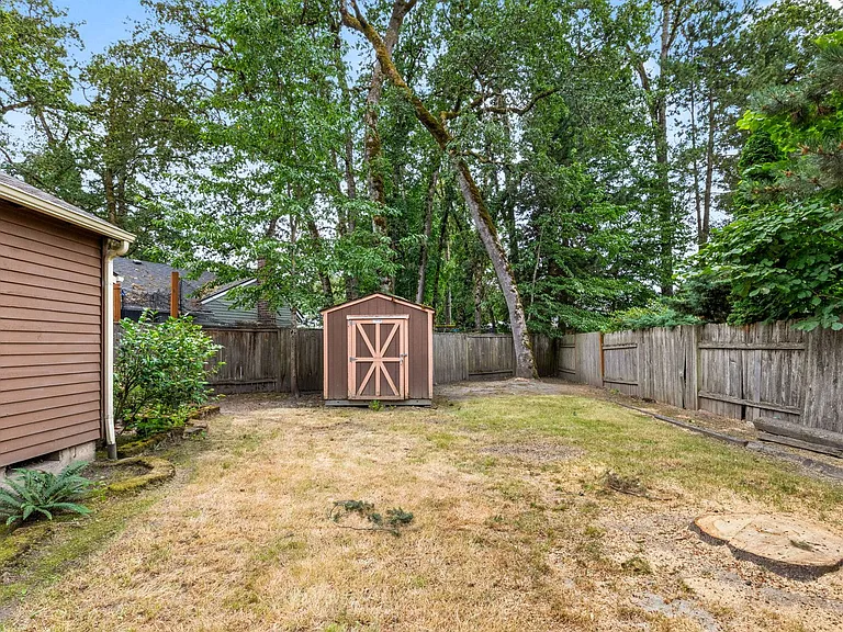 20329 SW Rock Ct — Photo 38