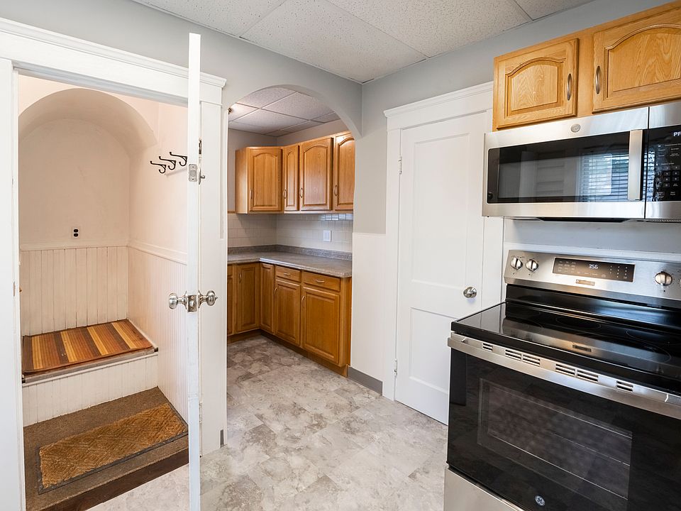 Kitchen and entry door