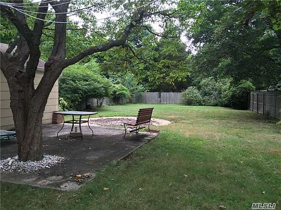 3rd image of 909 6th St