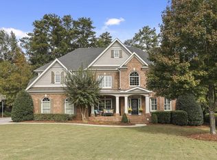 185 Amberly Pl, Roswell, GA 30075