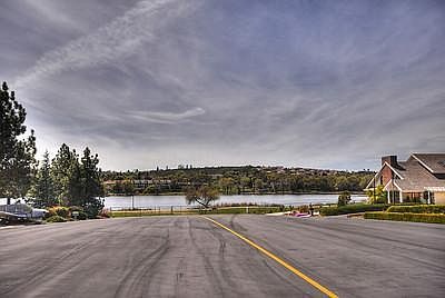 4th image of 3161 Bonanza Dr