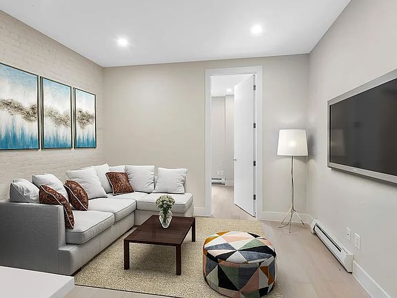 3rd image of 1672 3rd Ave #4RNN