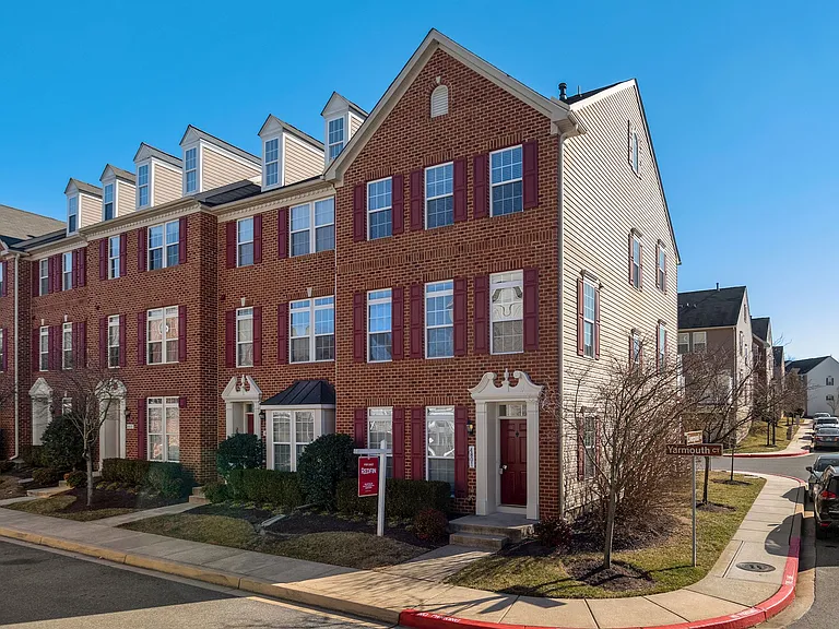 4801 Portsmouth Rd — Photo 8
