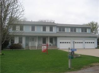 8506 Federalist Rd, Marion, IA 52302