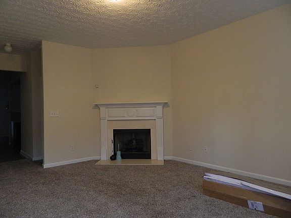 2nd image of 2640 Heathrow Dr