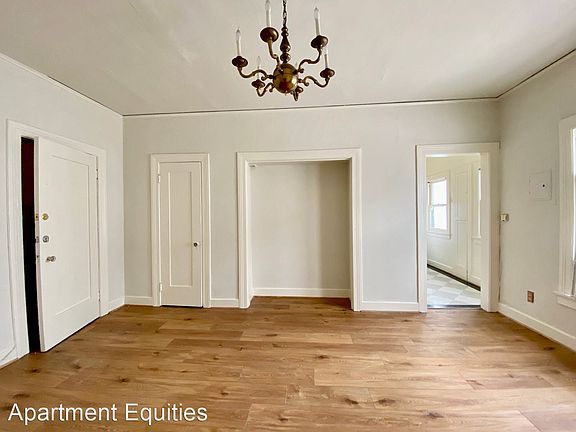 5th image of 1930 Whitley Ave #11766486