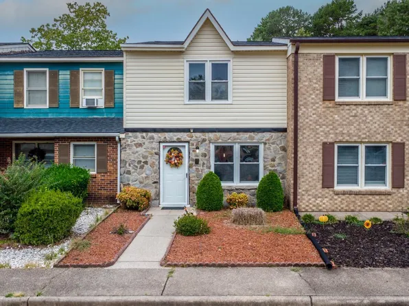 343 Seminole Trl, Danville, VA 24540