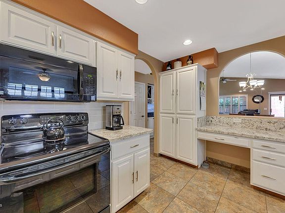 4th image of 12220 N Tower Dr