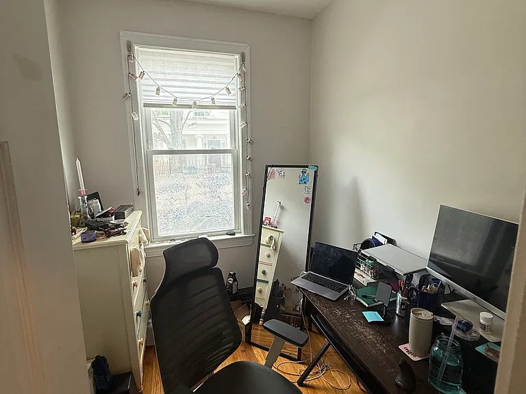 86 Norfolk St #1 — Photo 16