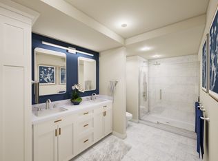 50 Balch St Unit 210, Beverly, MA 01915