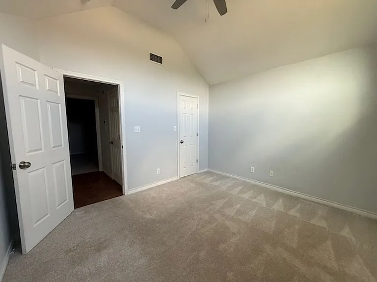 5409 Wagon Wheel Ave — Photo 16