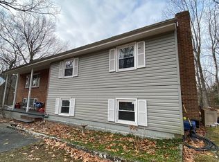 122 Hawleys Corners Rd, Lloyd, NY 12528