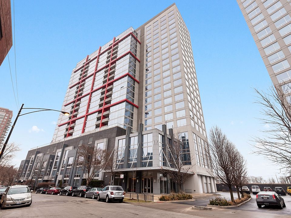 1st image of 1841 S Calumet Ave APT 1202