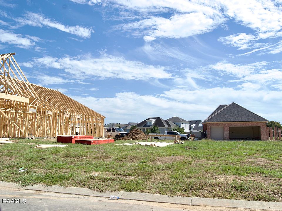 2nd image of 206 Porch View Ln