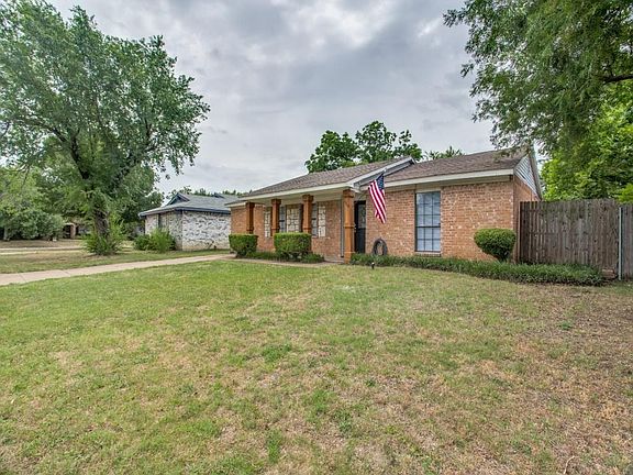 2nd image of 4760 China Rose Dr