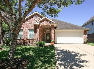 13305 Baron Hill Ln, Rosharon, TX 77583